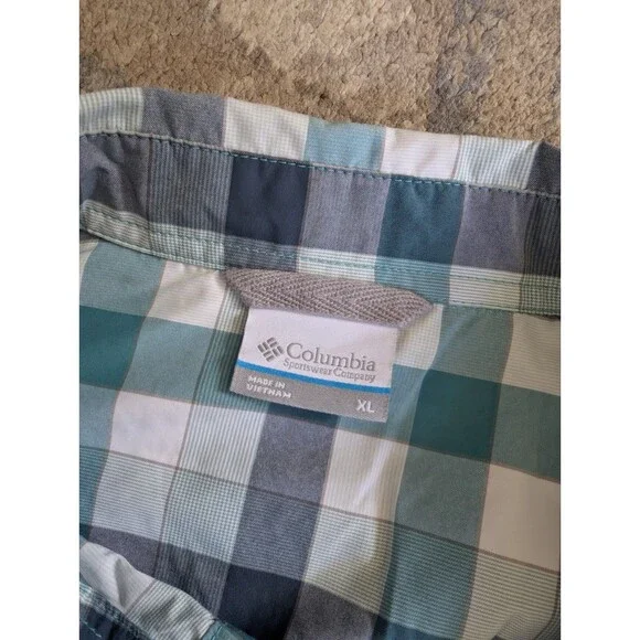 Men's XL Shirt Columbia Sports Wear Company Blue Omni Shade Plaid - Picture 3 of 9